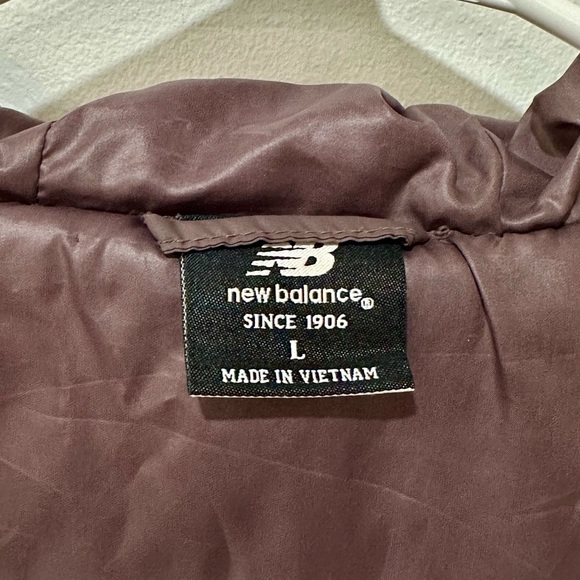 New Balance Women’s Puffer Winter Jacket - Dusty Purple, Size Large - Picture 4 of 10